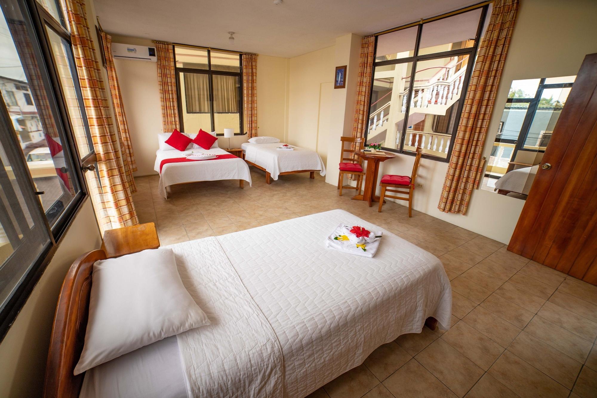 Hotel Red Booby プエルトアヨラ エクステリア 写真