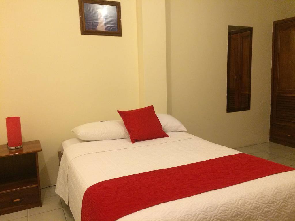 Hotel Red Booby プエルトアヨラ 部屋 写真